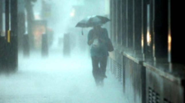 Τοπικά ισχυρές βροχές και καταιγίδες για σήμερα Πέμπτη