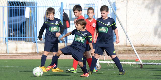 Γ.Σ. Καισαριανής – Α.Ο.Τ. Αλίμου    7 – 0  (Junior 4)