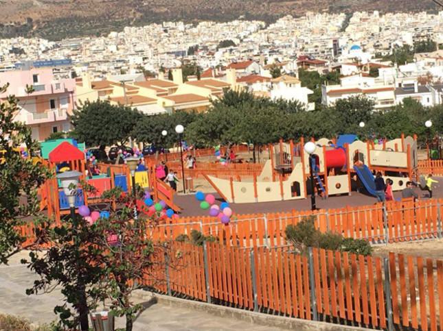 Άλιμος: Εγκαινιάστηκε η πρότυπη παιδική χαρά στο λόφο Πανί