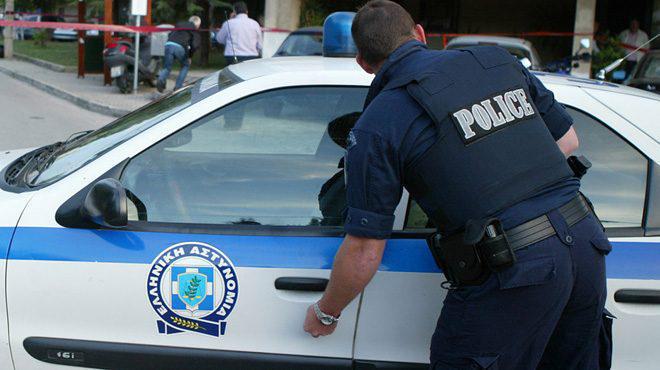 Κλείστηκαν στο ασανσέρ! Διαρρήκτριες για κλάματα στον Άλιμο