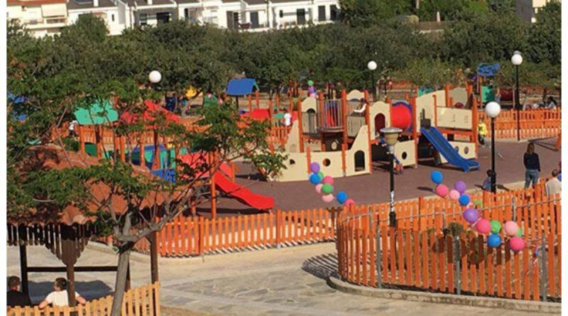 Ο δήμος Αλίμου αναβαθμίζει τις παιδικές χαρές
