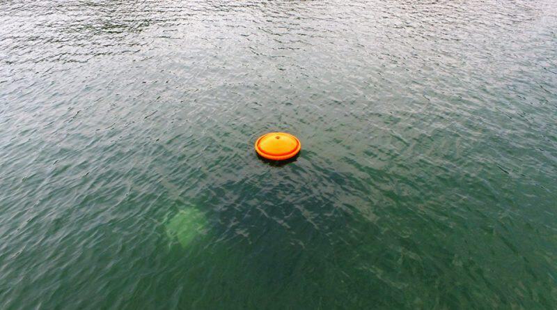 Ο Δήμος Αλίμου τοποθέτησε στη θάλασσα Πλωτήρες Ανάπαυσης Λουομένων (ΕΙΚΟΝΕΣ)