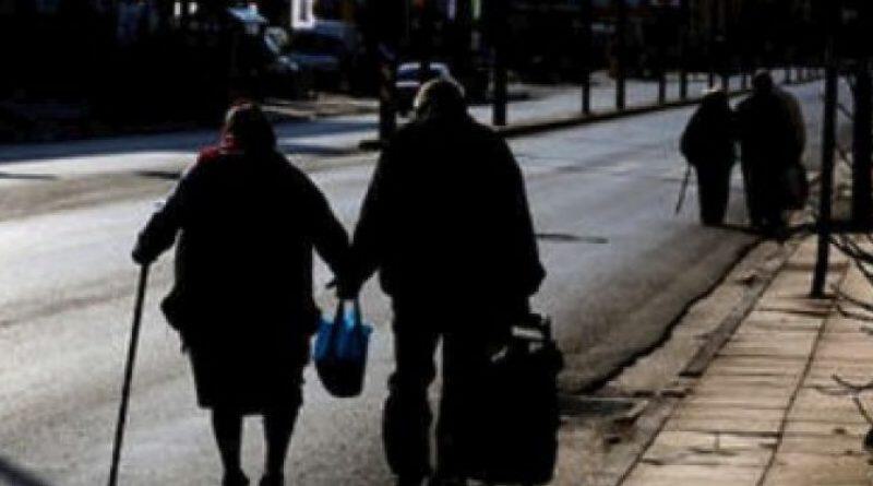 Γιαγιάδες έπαιξαν ξύλο στον Άλιμο – 81 χρόνων η δράστιδα, 95 το θύμα!