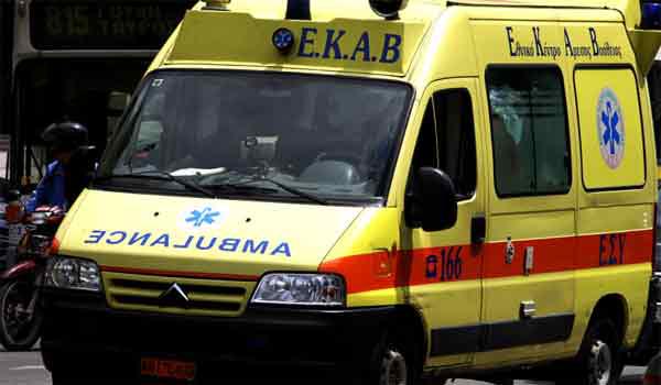 Τροχαίο δυστύχημα στη Γλυφάδα: Παραδόθηκε στην αστυνομία ο οδηγός