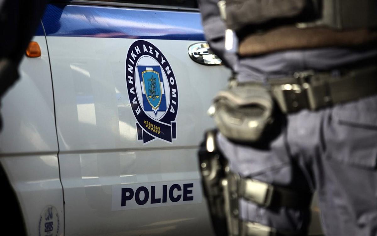 Συνελήφθη 27χρονος για διαρρήξεις – κλοπές από καταστήματα σε περιοχές των Νοτίων Προαστίων
