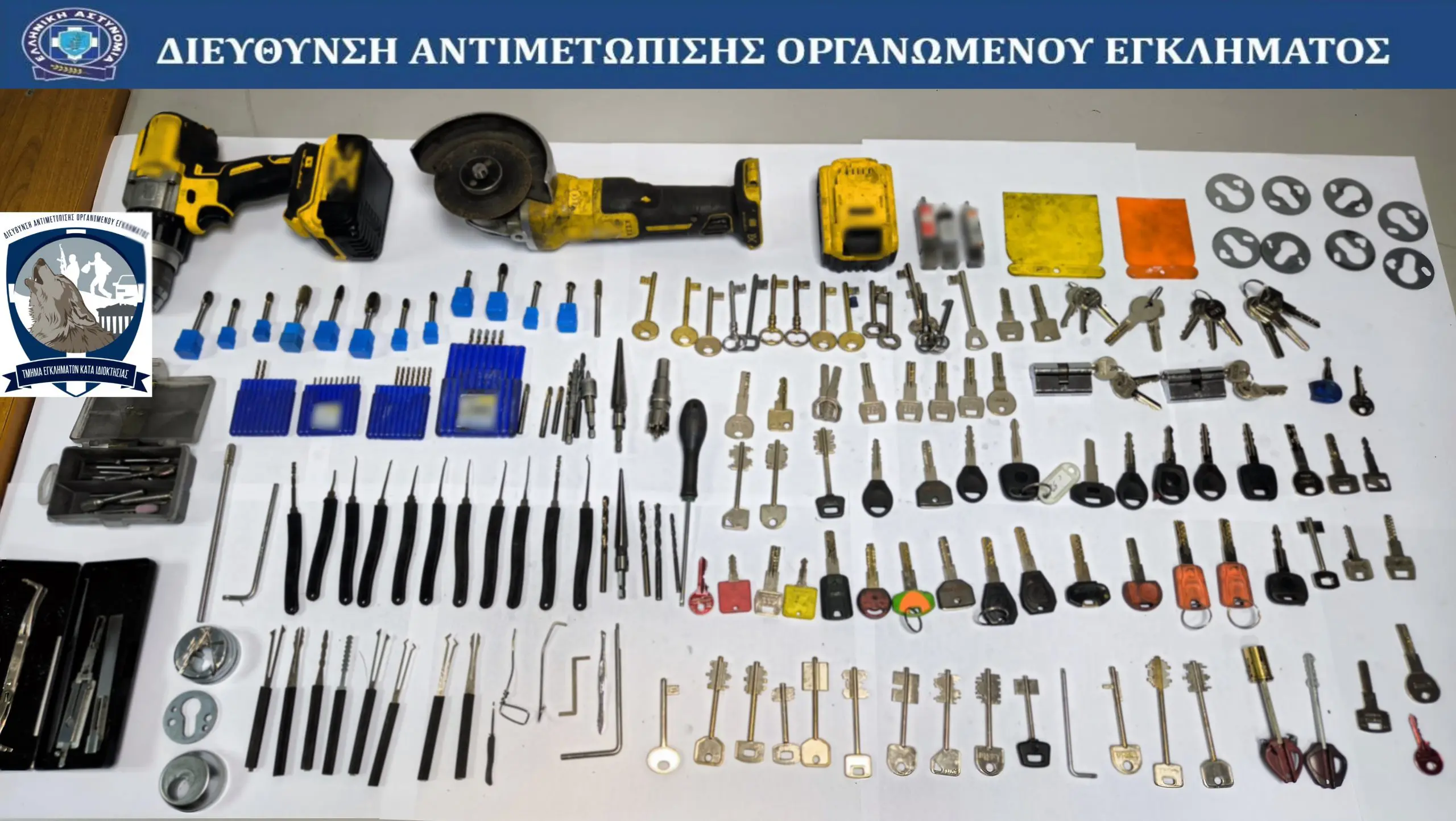 Εξαρθρώθηκε συμμορία διαρρηκτών: Παρακολουθούσαν με πομποδέκτες τα υποψήφια θύματά τους (ΕΙΚΟΝΕΣ) εικόνα 3