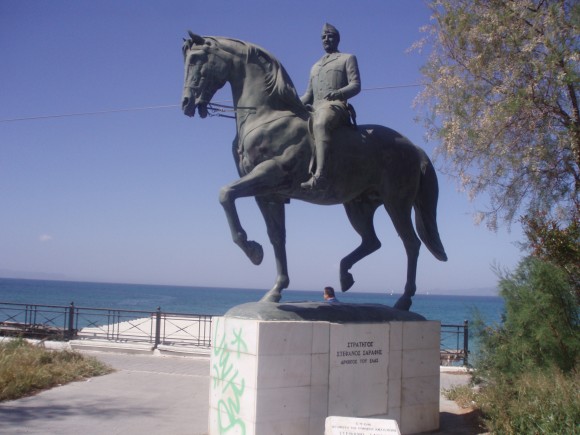 31 Μαΐου 1957 – Το περίεργο τροχαίο με θύμα τον στρατηγό Στέφανο Σαράφη, στον Άλιμο εικόνα 1