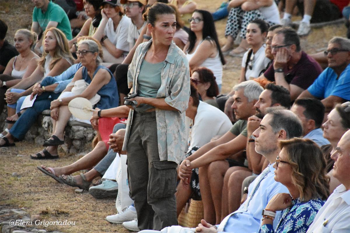 Συγκίνηση και δέος! Αναβίωσε μετά από 2.500 χρόνια το αρχαίο θέατρο στον Άλιμο (VIDEO&ΕΙΚΟΝΕΣ) εικόνα 13