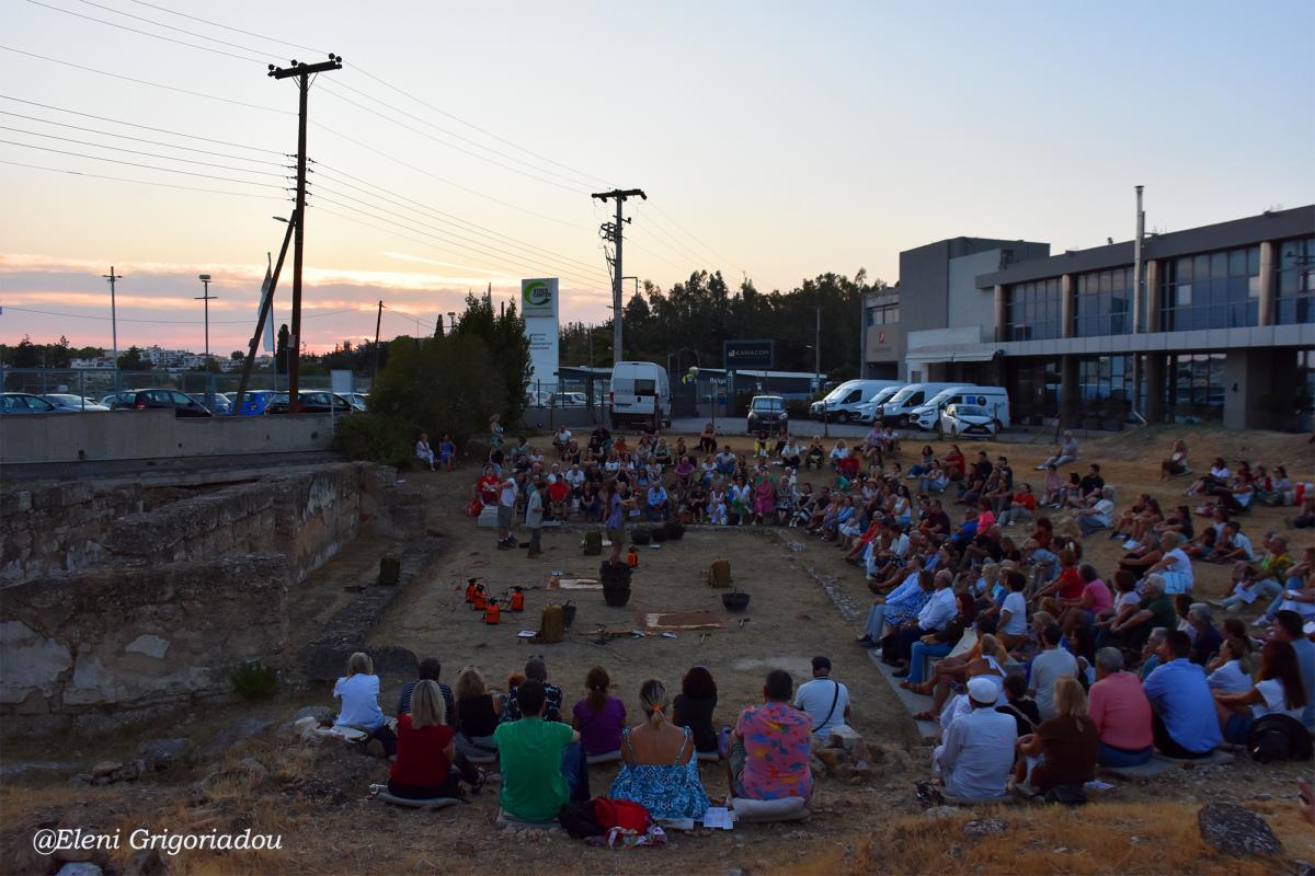 Συγκίνηση και δέος! Αναβίωσε μετά από 2.500 χρόνια το αρχαίο θέατρο στον Άλιμο (VIDEO&ΕΙΚΟΝΕΣ) εικόνα 5