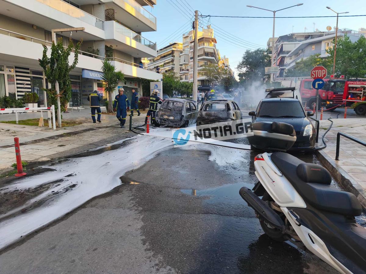 Άλιμος: “Ήταν μεθυσμένος, έβαλε φωτιά στο κλεμμένο αυτοκίνητο και χτυπούσε τα κουδούνια για να κρυφτεί” εικόνα 7