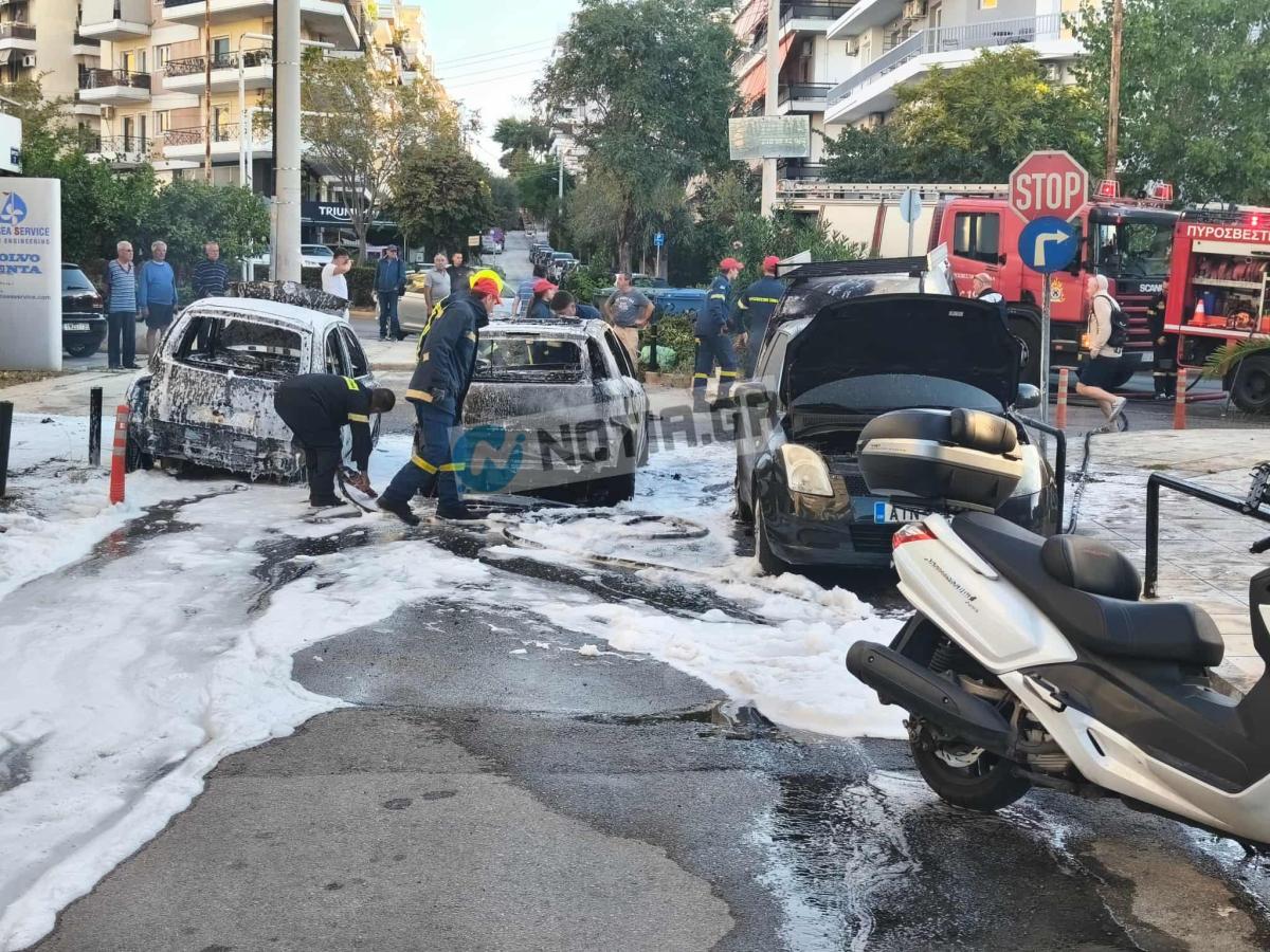 Κόλαση φωτιάς στον Άλιμο: Στις φλόγες τέσσερα αυτοκίνητα (VIDEO&ΕΙΚΟΝΕΣ) εικόνα 2