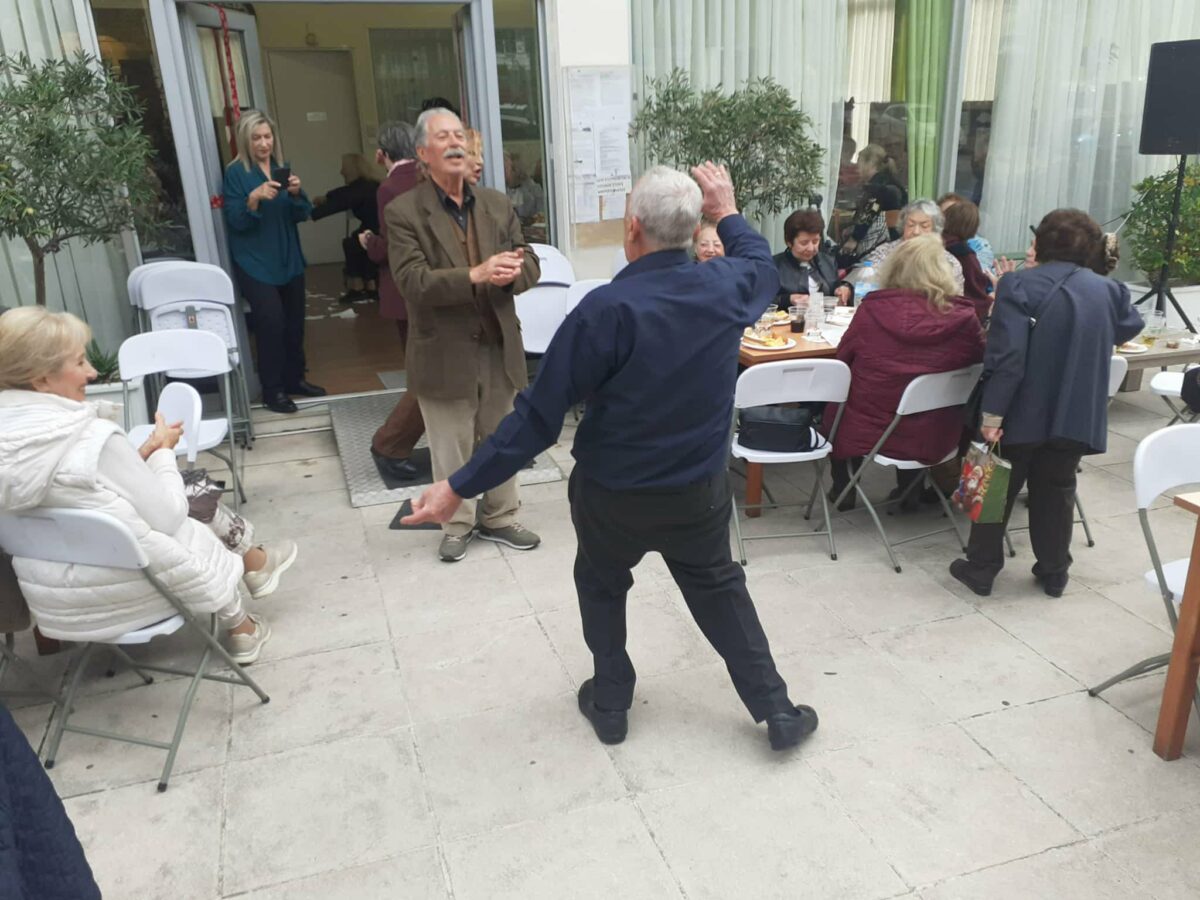 Χορός μέχρι τελικής πτώσης στο Α’ ΚΑΠΗ Αλίμου εικόνα 1