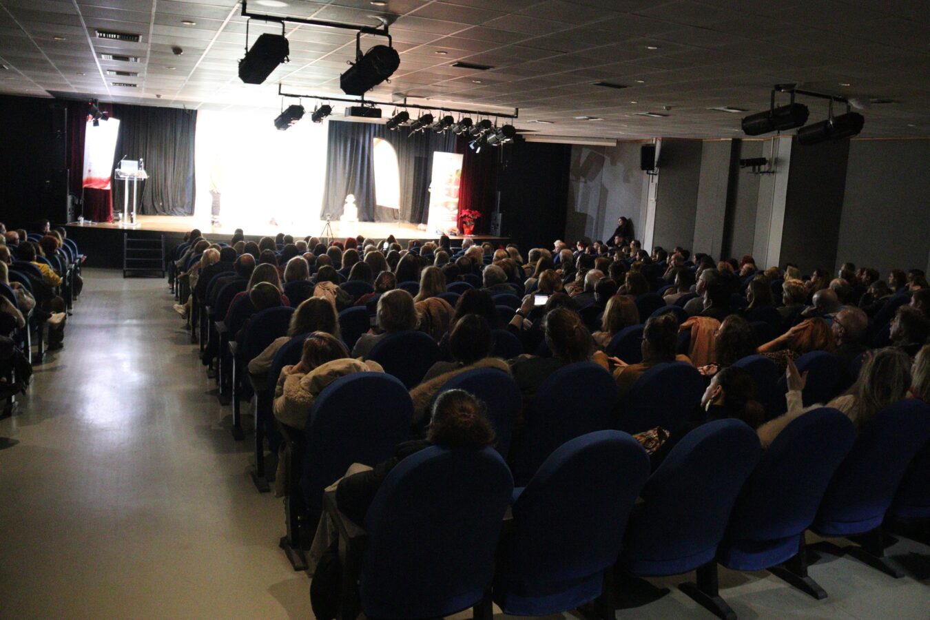 Μαθήματα Ζωής στον Άλιμο: Τα 8 σημεία της πόλης όπου υπάρχουν απινιδωτές εικόνα 2