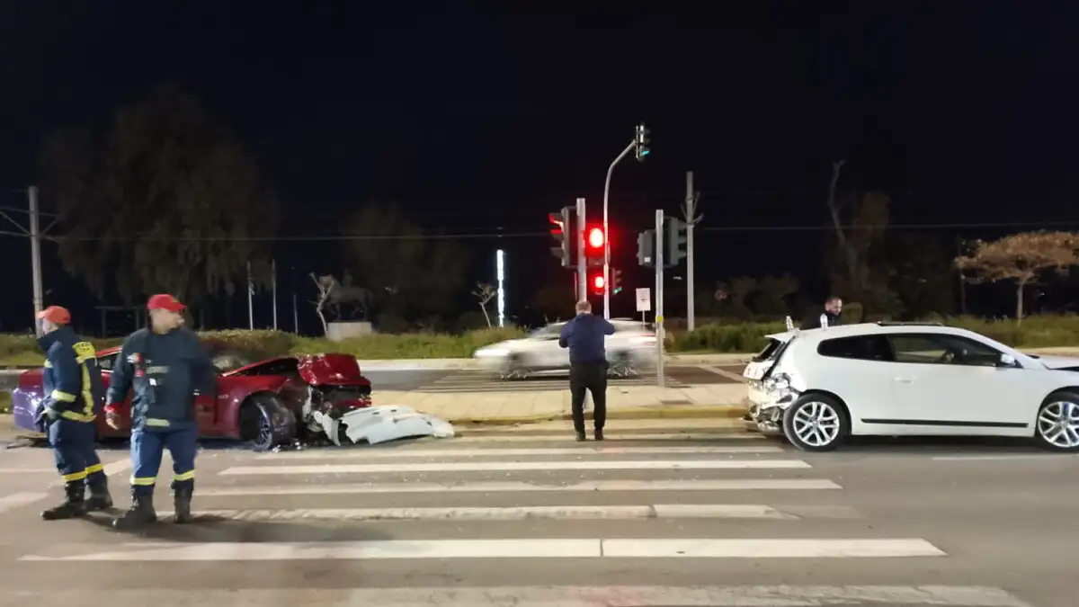 Άλιμος: Μεθυσμένος ο οδηγός που προκάλεσε την φονική καραμπόλα στην παραλιακή εικόνα 1